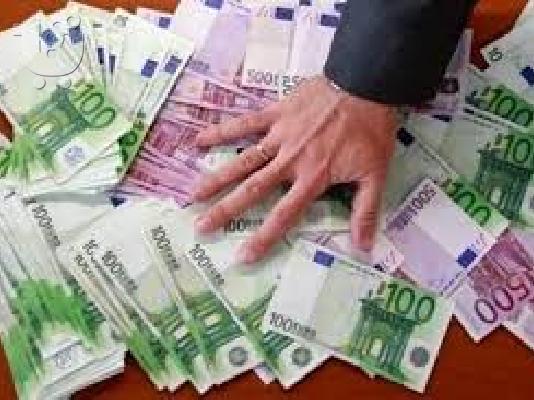 PoulaTo: Offer of loan of money between individuals  500 EUROS